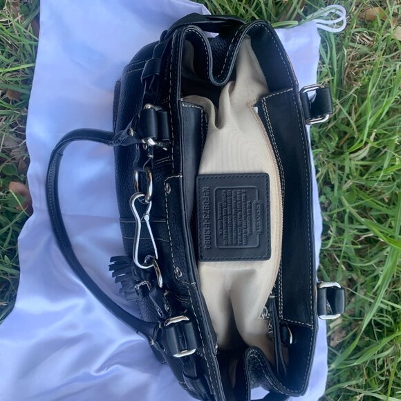 COACH HAMPTON COLLECTION Black Pebbled Leather Shoulder Bag - Picture 9 of 15